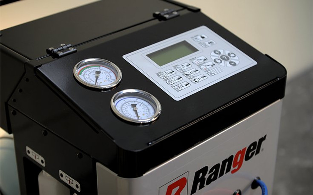 RANGER AC-134A R-134A RECOVERY, RECYCLING, AND RECHARGING MACHINE / AUTOMATIC / INCLUDES VACUUM PUMP
