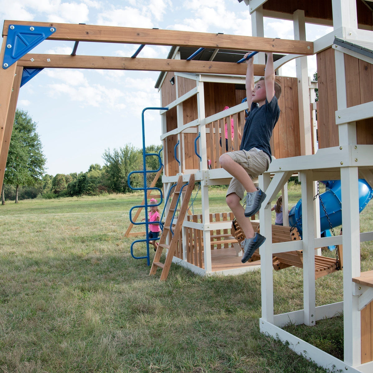 Skyline Retreat Wooden Swing Set